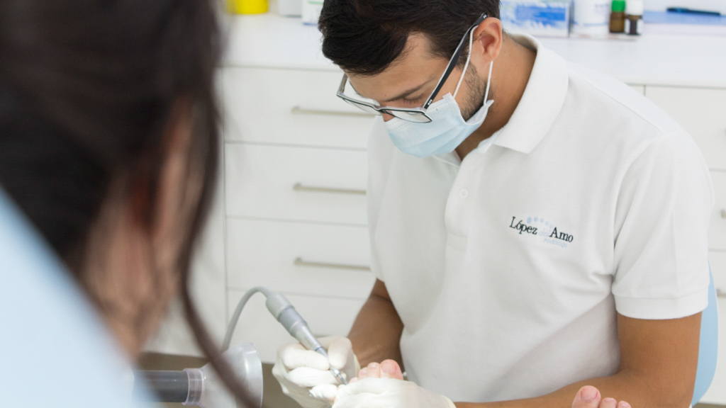 clinica-del-pie-lopez-del-amo-podologo-en-murcia